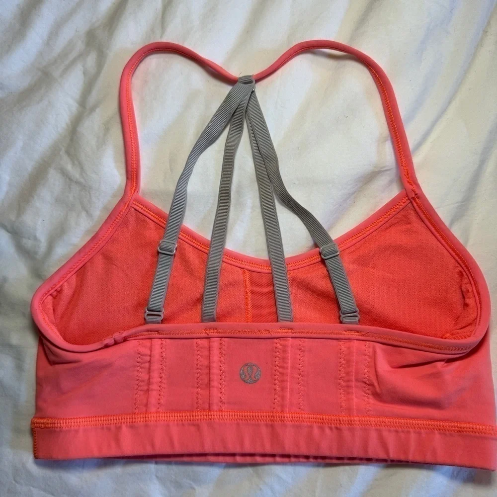 Lululemon Breathe Easy Sports Bra Size 4 Coral Orange Strappy Back Yoga